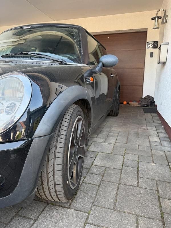 Usata Mini ONE 90 CV (66 kW) 2002 Nero Utilitaria
