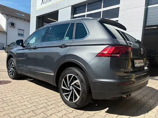 Gebraucht VW Tiguan Join 150 PS (110 kW) 2018 Grau SUV