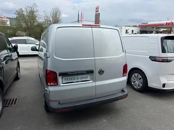 Gebraucht VW T6.1 150 PS (110 kW) 2021 Reflexsilber Van