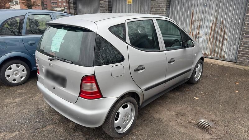 Gebraucht Mercedes A140 82 PS (60 kW) 2000 Grau Kleinwagen
