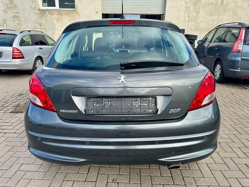Gebraucht Peugeot 207 Sport 120 PS (88 kW) 2009 Limousine