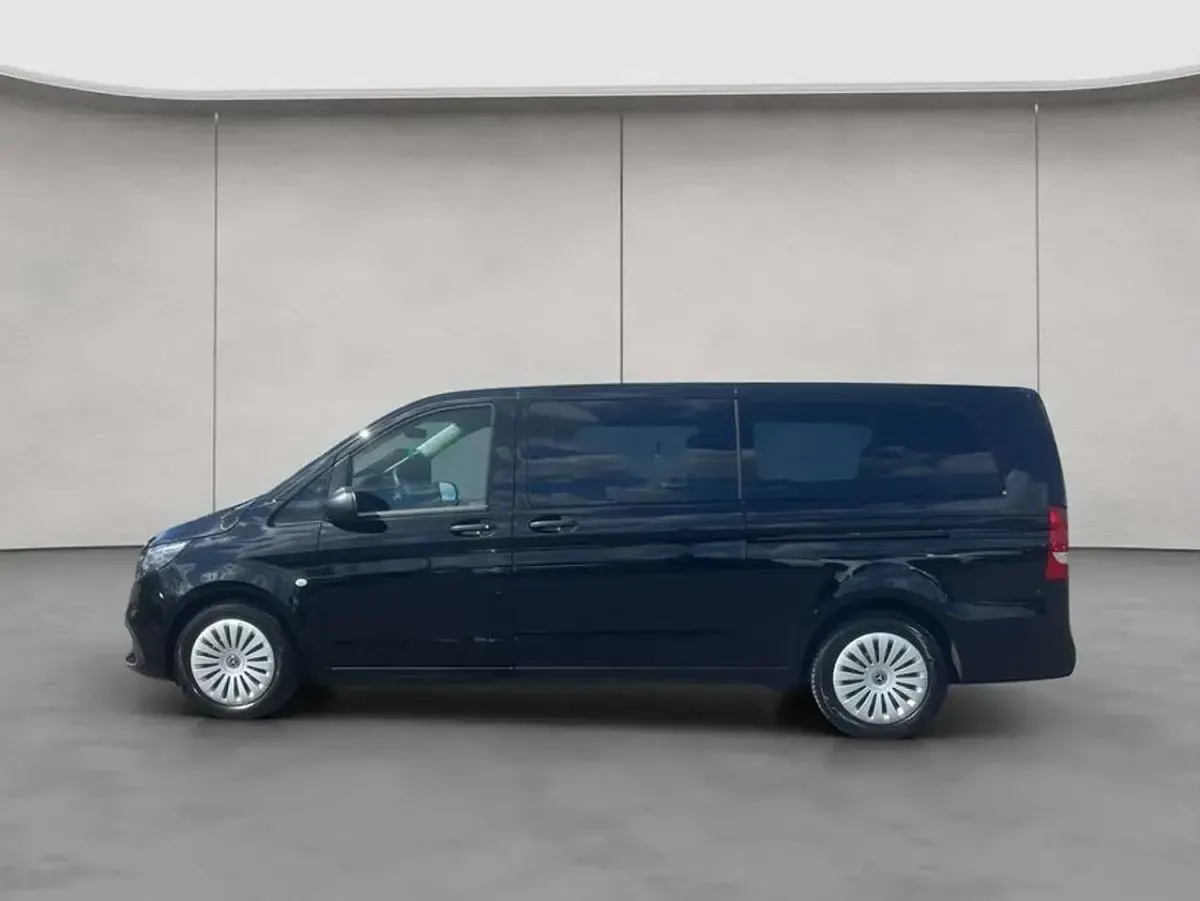 Gebraucht Mercedes Vito Marco Polo 163 PS (119 kW) 2025 Obsidianschwarz metallic Van