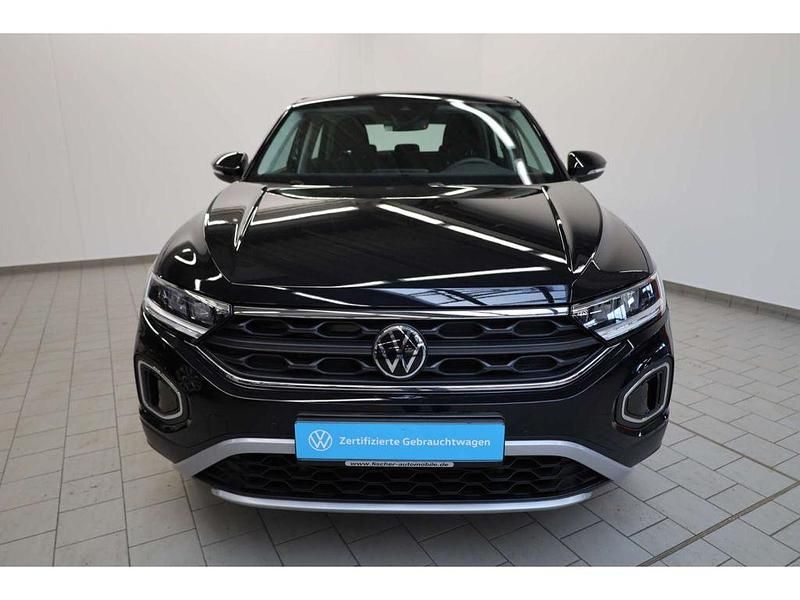 Gebraucht VW T-Roc Basis 110 PS (80 kW) 2022 Schwarz SUV