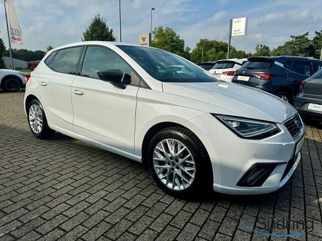 Gebraucht Seat Ibiza FR 110 PS (80 kW) 2023 Nevada weiß Kleinwagen