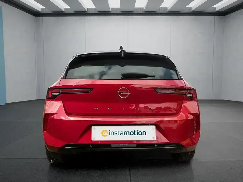 Gebraucht Opel Astra 131 PS (96 kW) 2023 Rot Kleinwagen