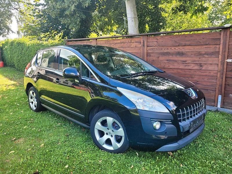 Schwarz Gebraucht 2012 Peugeot 3008 Kombi | 4.500 € (Guter Preis) - Bild 1/4