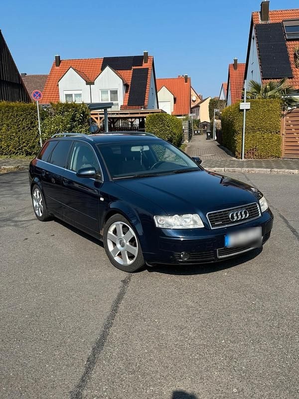 Gebraucht Audi A4 220 PS (161 kW) 2004 Blau Kombi