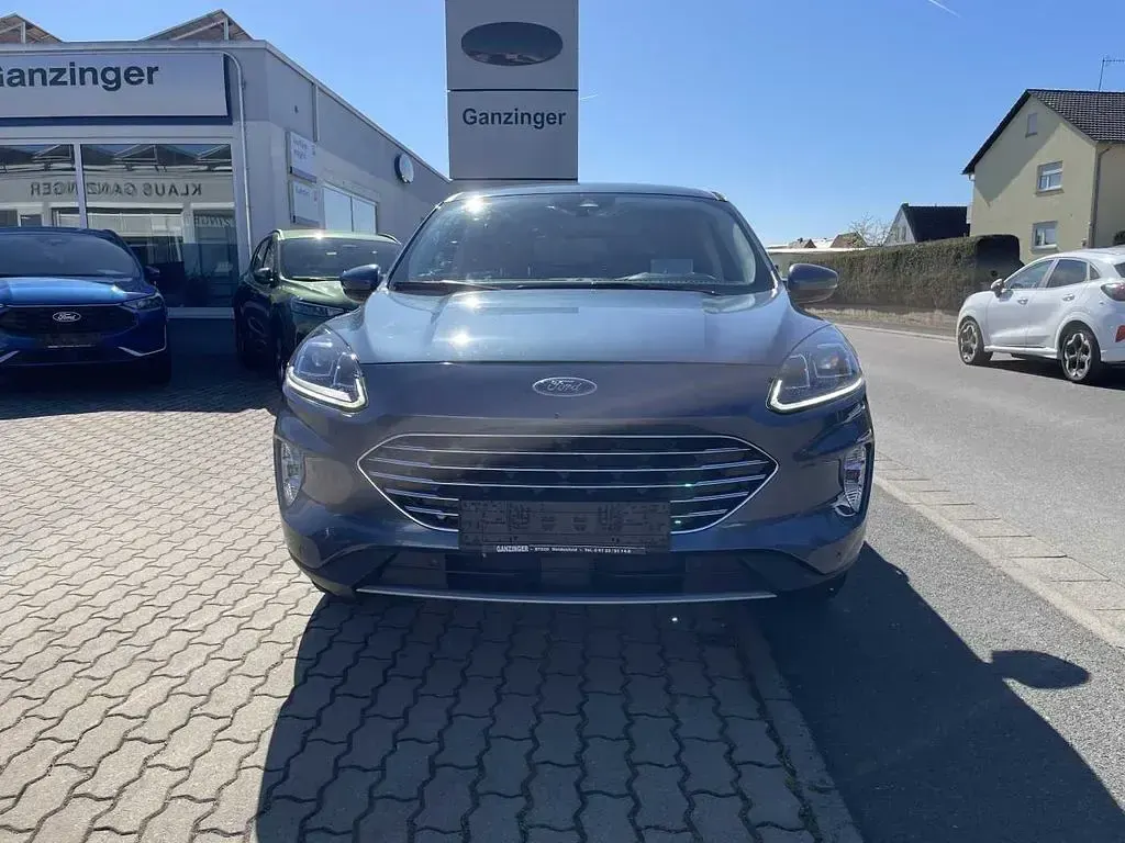 Usado Ford Kuga Titanium X 190 HP (139 kW) 2020 Azul SUV