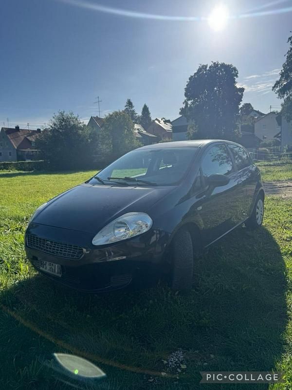 Blau Gebraucht 2008 Fiat Punto Kleinwagen | 399 € (Guter Preis) - Bild 1/4