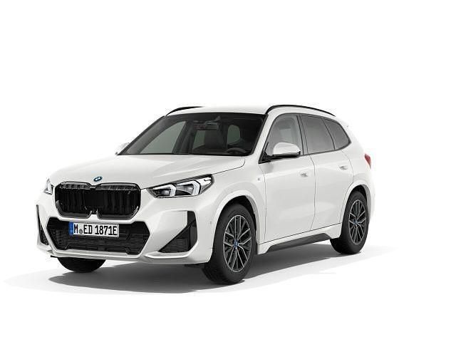 Weiß Gebraucht 2023 BMW iX1 SUV | 42.930 € (Teuer) - Bild 1/4