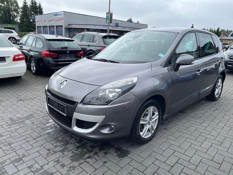 Grau Gebraucht 2010 Renault Scénic III Dynamique Van / Kleinbus | 5.490 € (Fairer Preis) - Bild 1/4