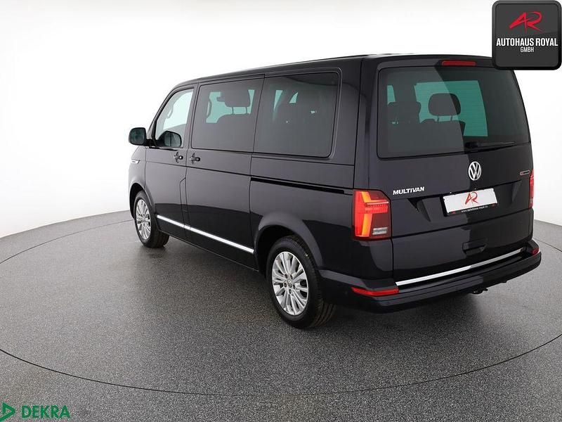 Gebraucht VW Multivan Exclusive 199 PS (146 kW) 2020 Deep black perleffekt Van