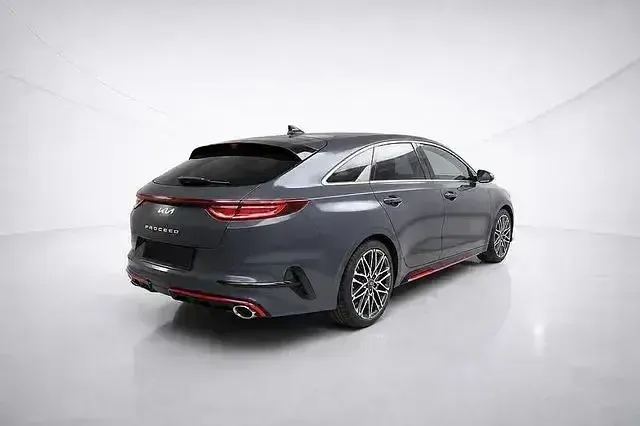Gebraucht Kia ProCeed GT 204 PS (150 kW) 2022 Grau Kombi