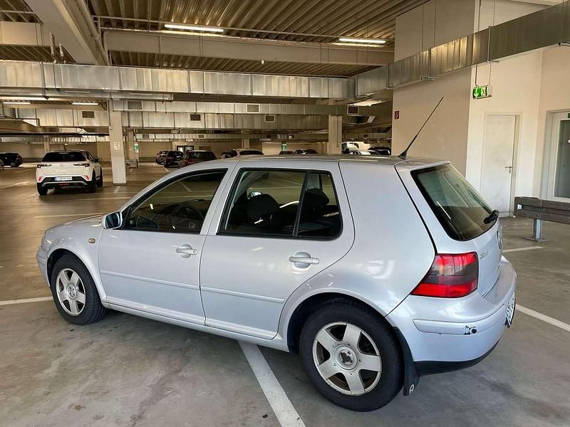 Gebraucht 2002 VW Golf IV Limousine | 850 € (Superpreis) - Bild 1/4