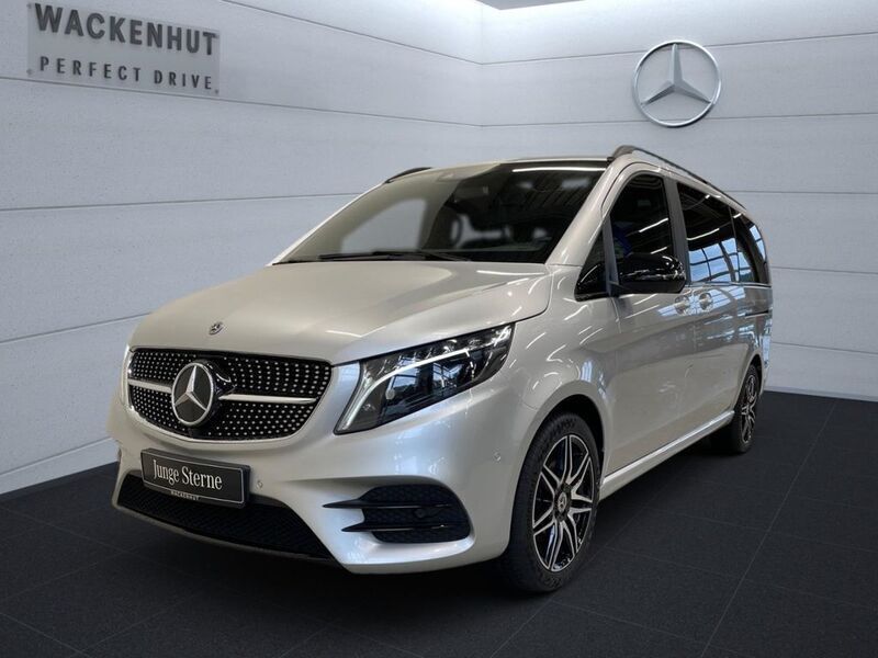 Brillantsilber metallic Gebraucht 2023 Mercedes V300 AMG Van / Kleinbus | 68.900 € (Etwas zu teuer) - Bild 1/4
