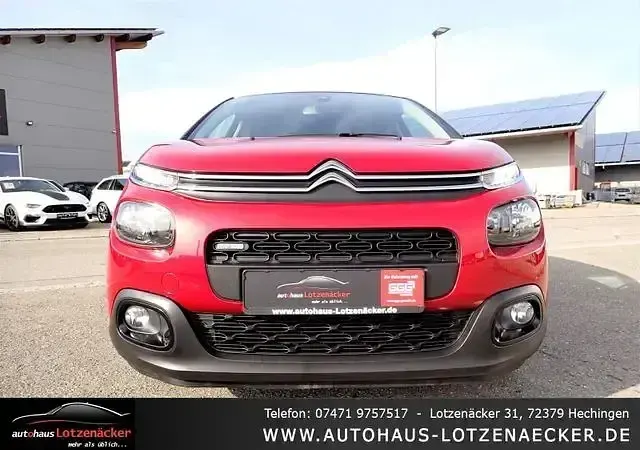 Gebraucht Citroën C3 Shine 110 PS (80 kW) 2017 Rot Limousine