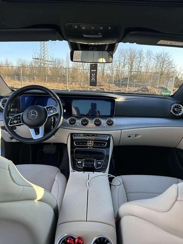 Gebraucht Mercedes E300 Edition 204 PS (150 kW) 2019 Kombi