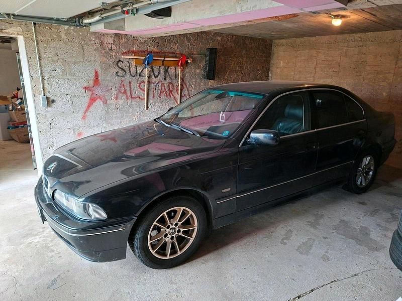 Gebraucht BMW 520 170 PS (125 kW) 2002 Schwarz Limousine