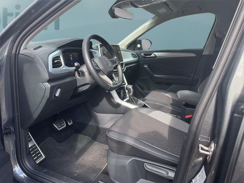 Gebraucht VW T-Roc 150 PS (110 kW) 2025 Grau SUV