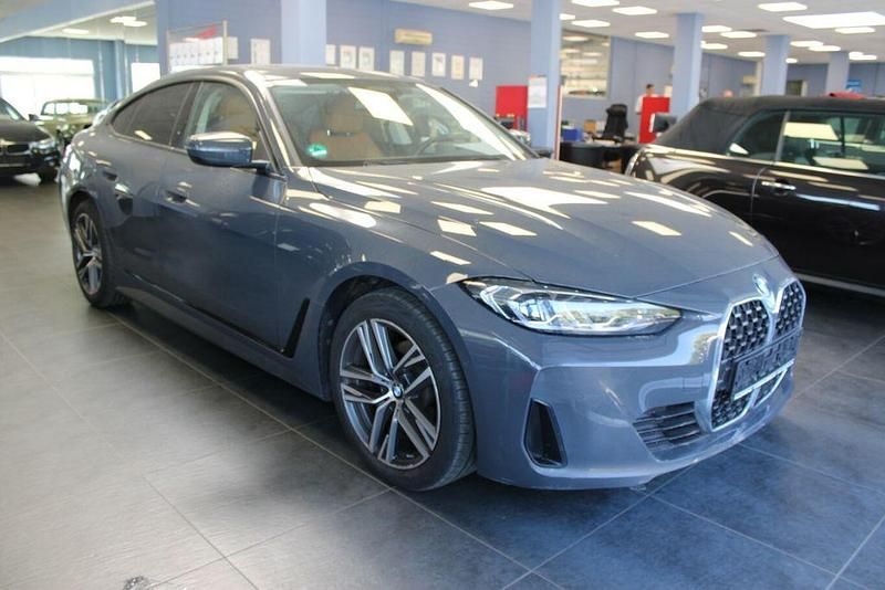 Grau Gebraucht 2022 BMW 420 Gran Coupé Sport Line Coupé | 31.980 € (Superpreis) - Bild 1/4