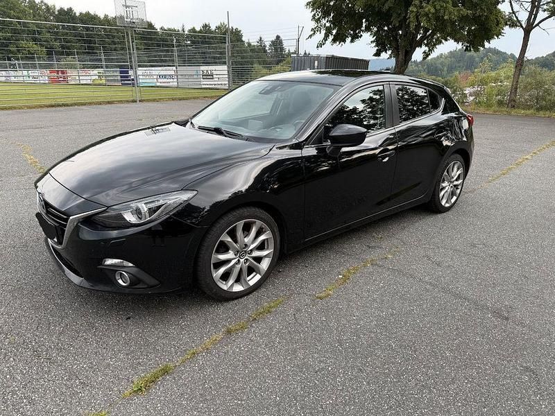 Schwarz Gebraucht 2016 Mazda 3 Sports-Line Limousine | 9.500 € (Guter Preis) - Bild 1/4