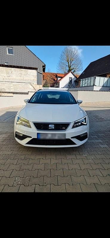 Gebraucht Seat Leon FR 150 PS (110 kW) 2019 Weiß Limousine