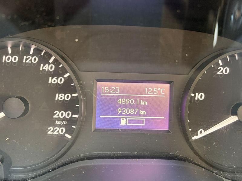 Gebraucht Mercedes Vito 114 PS (83 kW) 2017 Blau Van