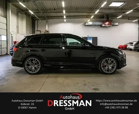 Gebraucht Audi SQ7 Competition 507 PS (372 kW) 2022 Mythosschwarz metallic SUV