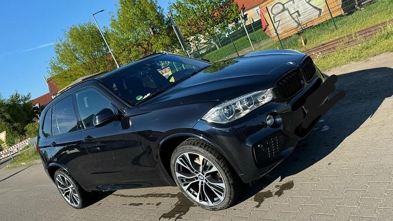 Gebraucht BMW X5 M Sport 258 PS (189 kW) 2017 Blau SUV