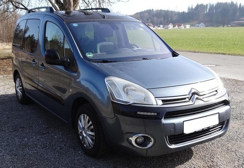 Gebraucht Citroën Berlingo Exclusive 114 PS (83 kW) 2012 Grau Van / Kleinbus