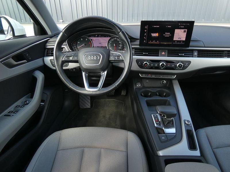 Gebraucht Audi A4 S-Line 204 PS (150 kW) 2020 Ibisweiß Limousine