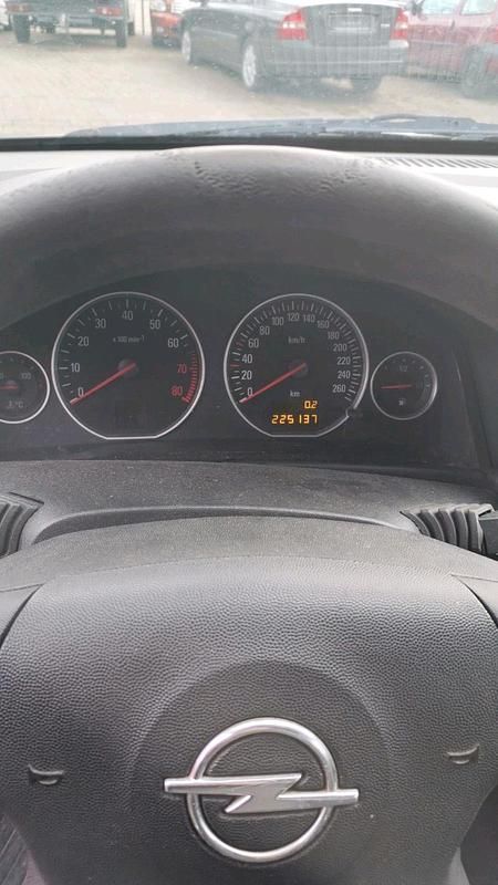 Gebraucht Opel Vectra 122 PS (89 kW) 2004 Kombi