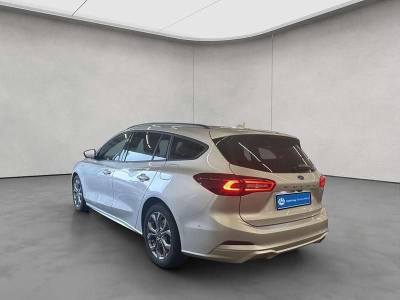 Gebraucht Ford Focus ST-Line X 125 PS (91 kW) 2023 Silber Kombi