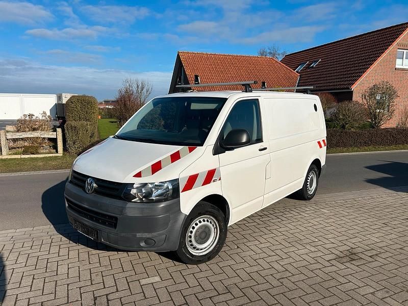 Gebraucht VW T5 140 PS (102 kW) 2012 Weiß Van