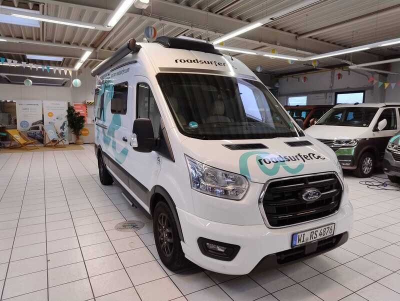 Weiß Gebraucht 2023 Buerstner Lineo Van | 63.900 € - Bild 1/4