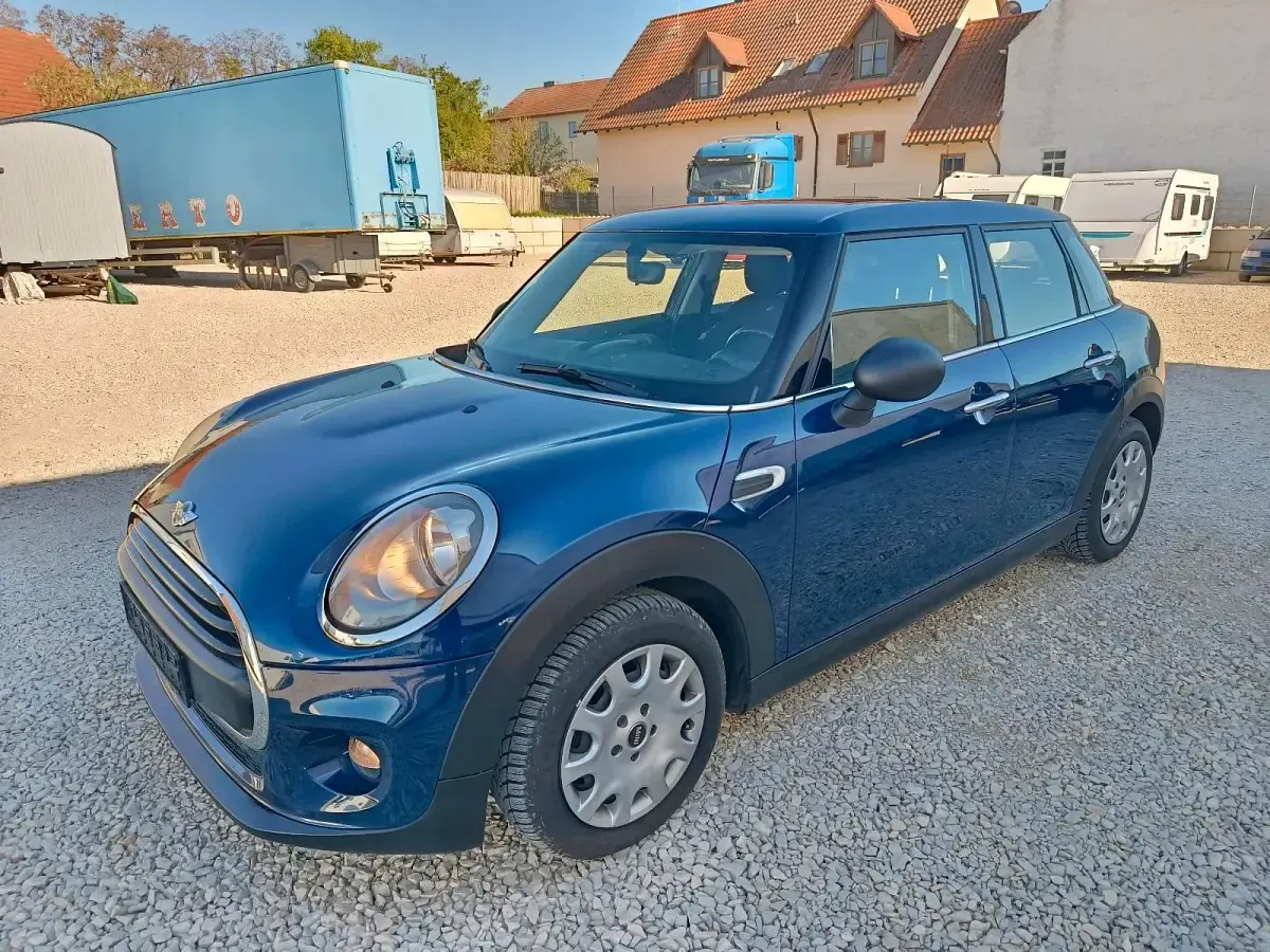 Usata Mini ONE 102 CV (75 kW) 2016 Utilitaria