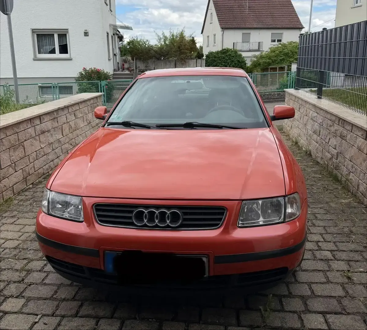 Gebraucht Audi A3 Ambiente 101 PS (74 kW) 2000 Orange Kleinwagen
