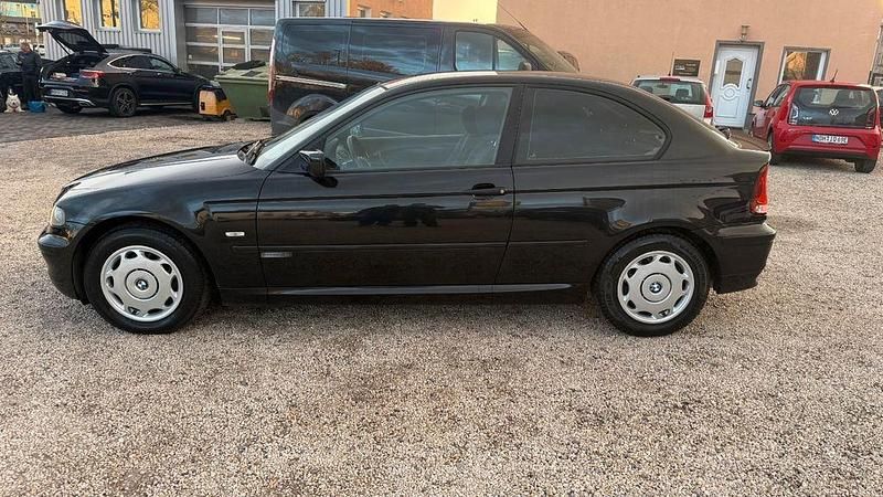 Gebraucht BMW 316 116 PS (85 kW) 2003 Schwarz Limousine