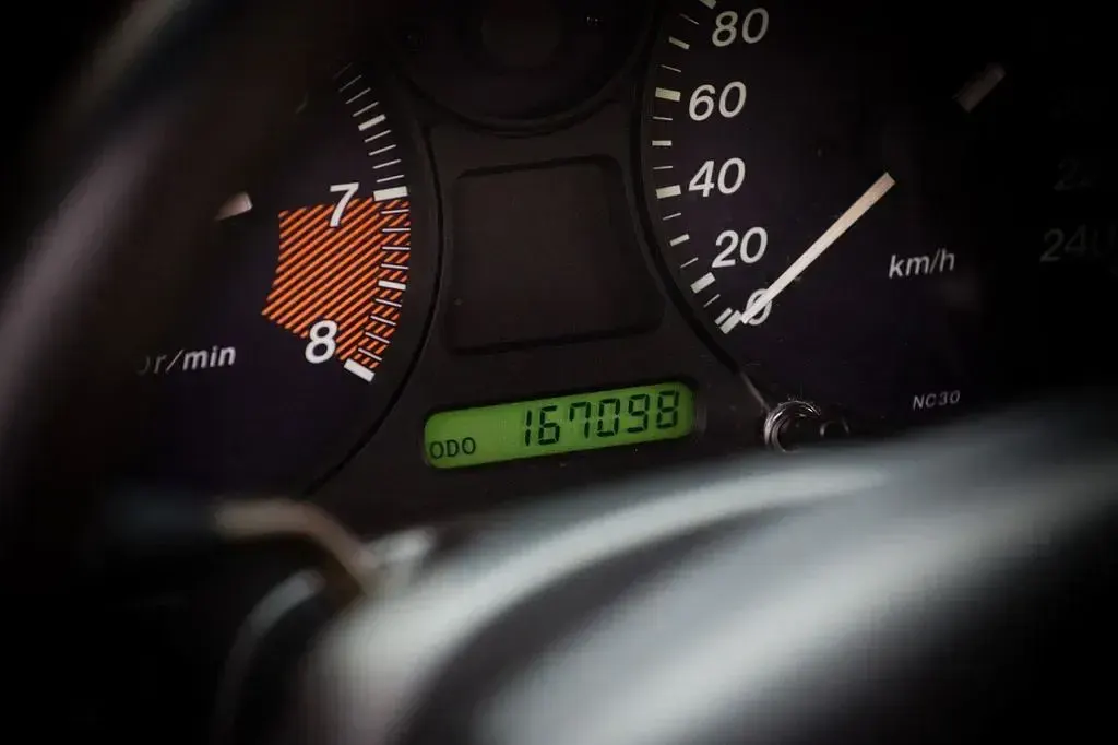 Gebraucht Mazda MX5 110 PS (80 kW) 1998 Orange Cabrio