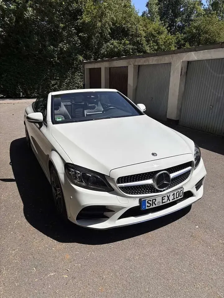 Gebraucht Mercedes C200 184 PS (135 kW) 2019 Weiß Cabrio