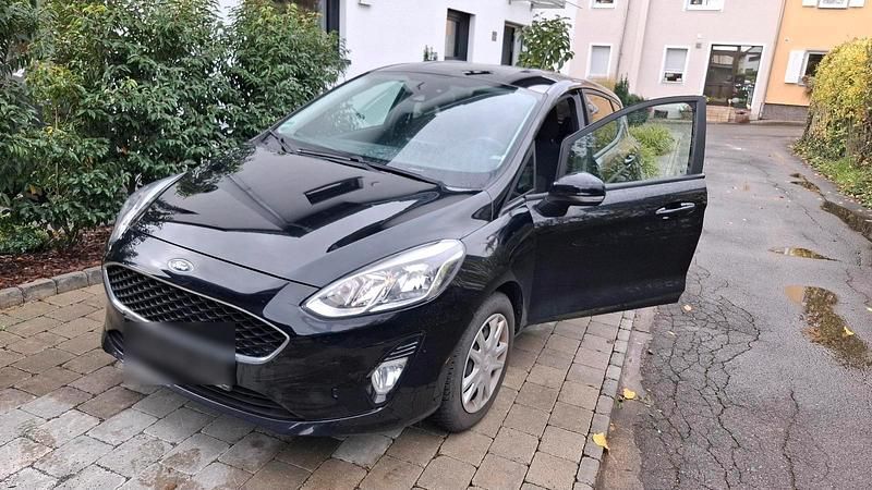 Schwarz Gebraucht 2019 Ford Fiesta Cool & Connect Kleinwagen | 7.100 € (Superpreis) - Bild 1/4