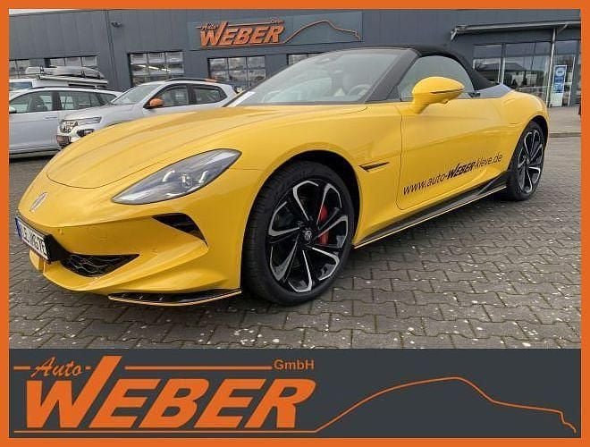 Nowe MG Cyberster 375 kW (510 KM) 2026 Żółty Kabriolet