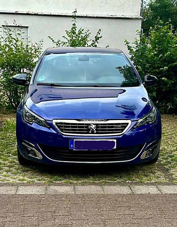 Gebraucht Peugeot 308 GT-line 131 PS (96 kW) 2015 Blau Limousine