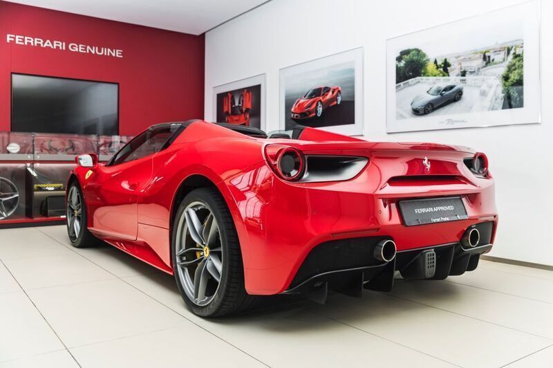 Gebraucht Ferrari 488 669 PS (492 kW) 2018 Cabrio