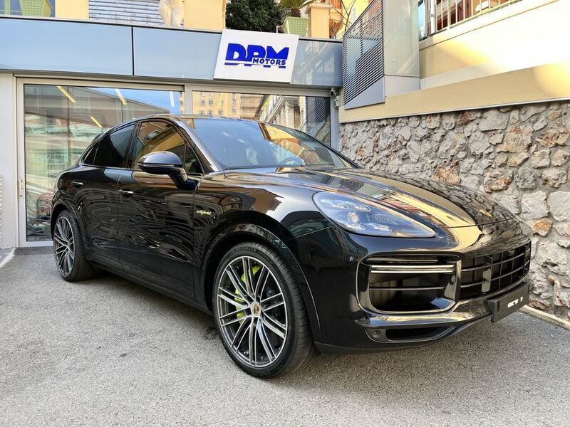 Schwarz Gebraucht 2020 Porsche Cayenne Turbo S SUV | 129.000 € - Bild 1/4