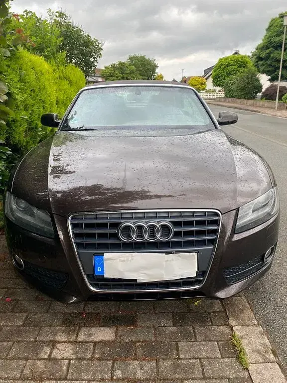 Gebraucht Audi Cabriolet 179 PS (131 kW) 2011 Braun Cabrio