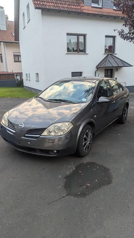 Grau Gebraucht 2005 Nissan Primera Limousine | 2.900 € - Bild 1/4