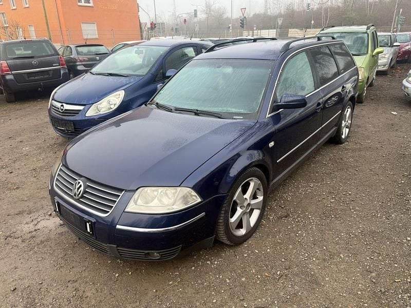 Gebraucht VW Passat 131 PS (96 kW) 2003 Blau Kombi