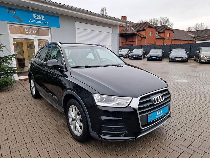 Schwarz Gebraucht 2016 Audi Q3 Ambiente SUV | 18.790 € (Fairer Preis) - Bild 1/4