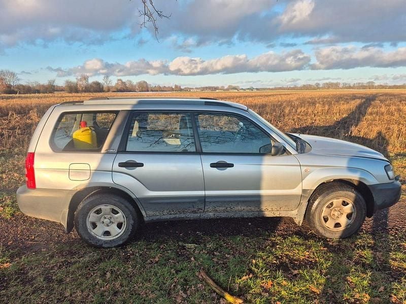 Gebraucht Subaru Forester Active 125 PS (91 kW) 2004 Silber SUV